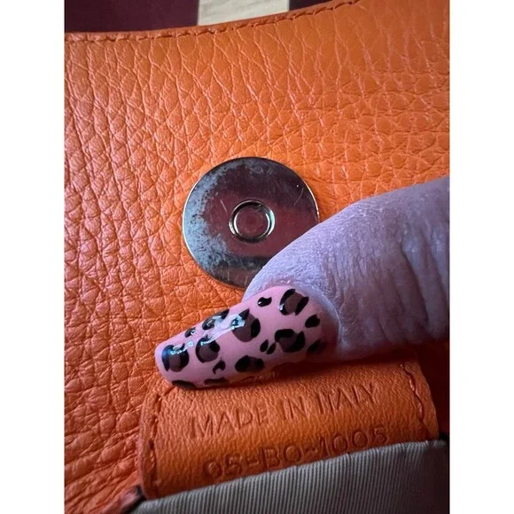 Beautiful vintage Dior Street Trotter Chic Collection large shoulder bag EUC 🧡 - Picture 12 of 13